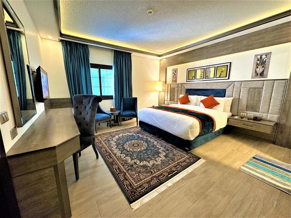 Petra Canyon Hotel Wadi Musa Extérieur photo