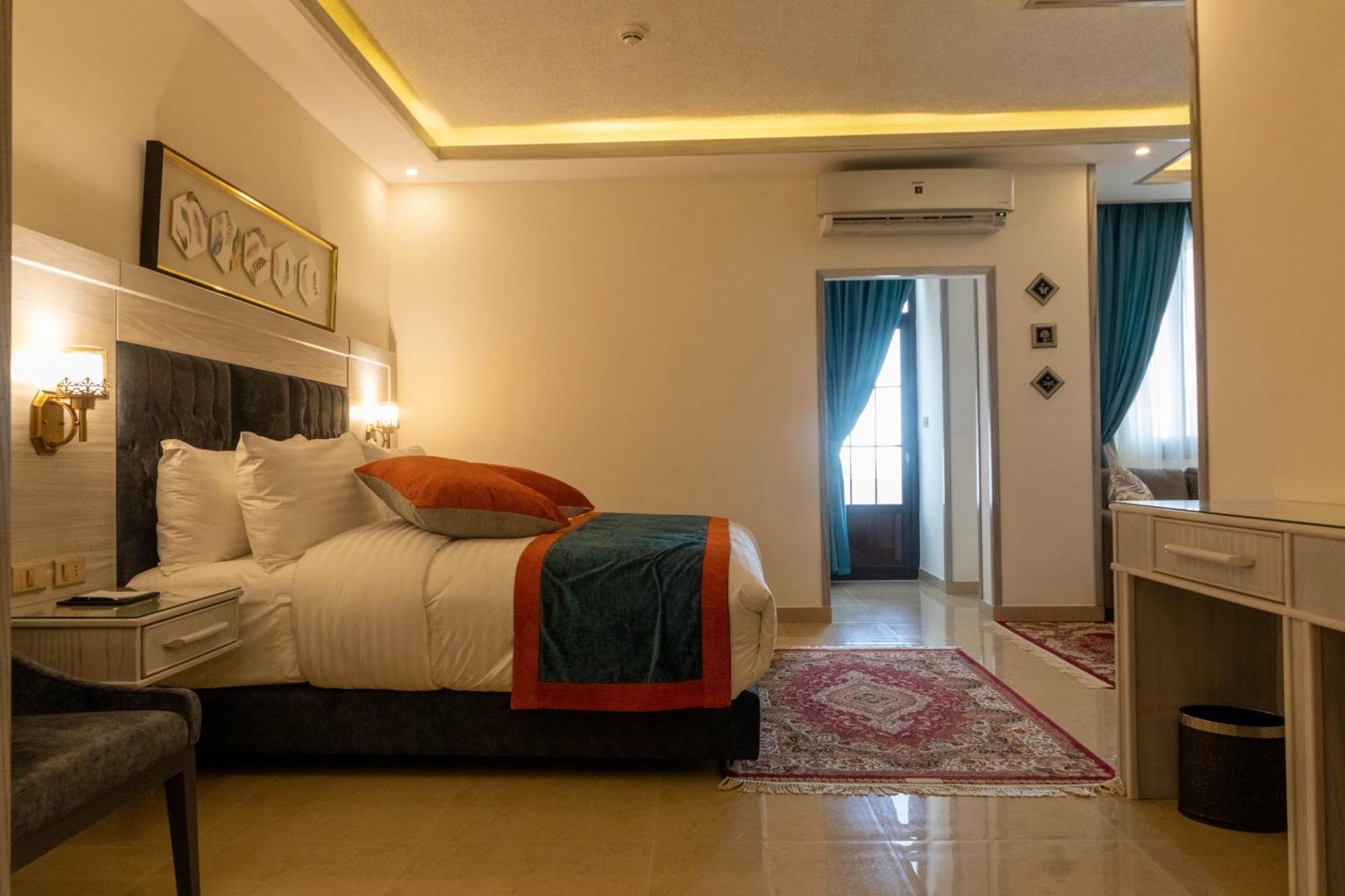 Petra Canyon Hotel Wadi Musa Extérieur photo
